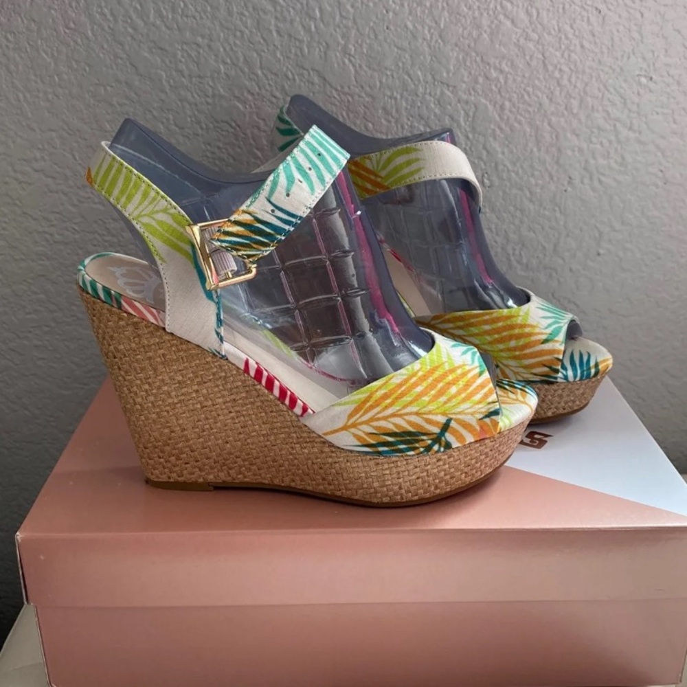 Fergalicious Voila Wedges